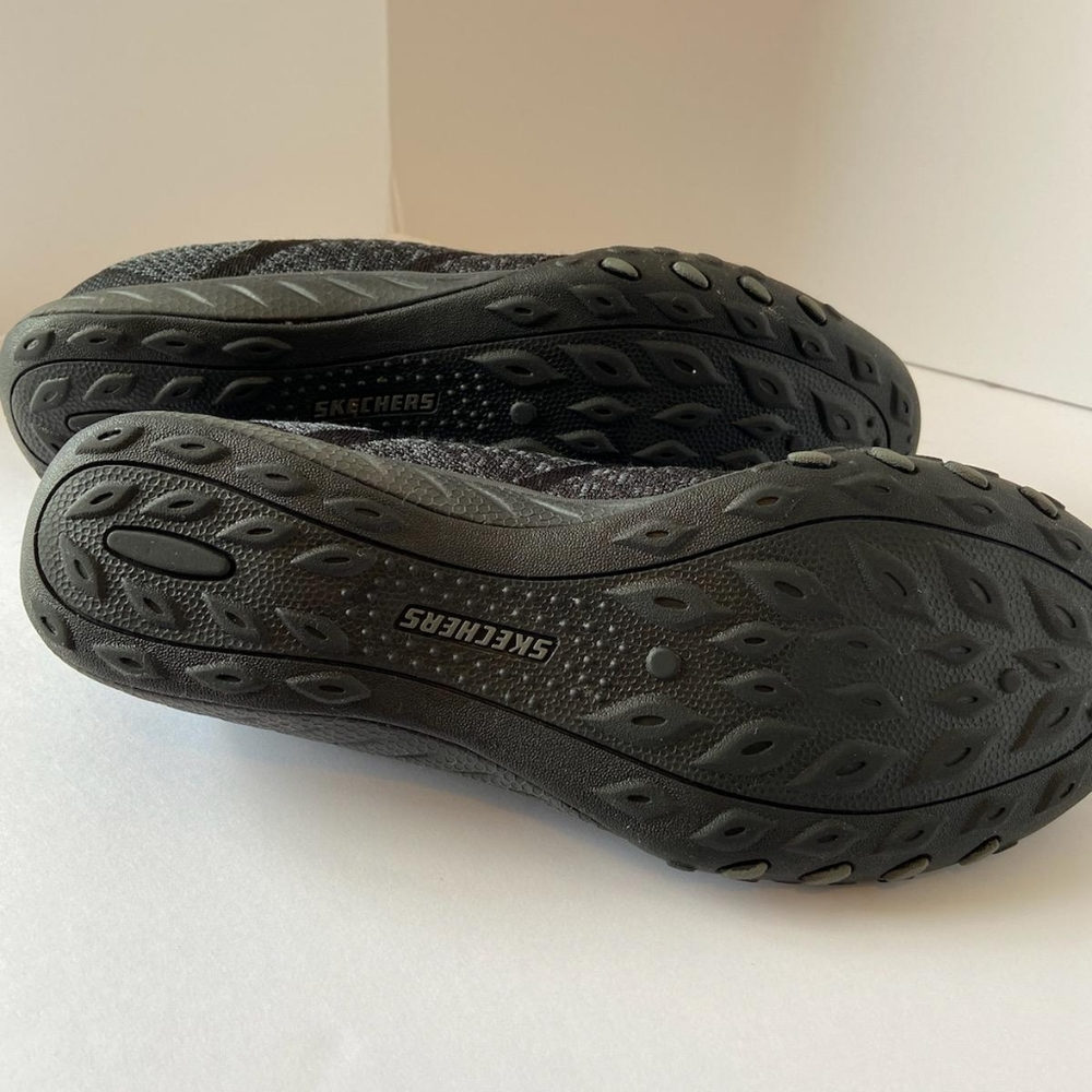 Skechers Shoes View 4